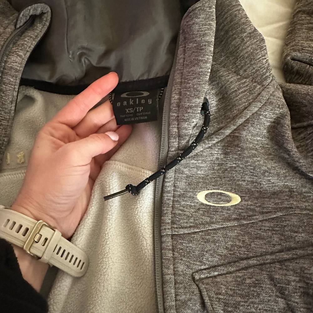 Heather Grey Hooded Oakley Jacket - size xs
